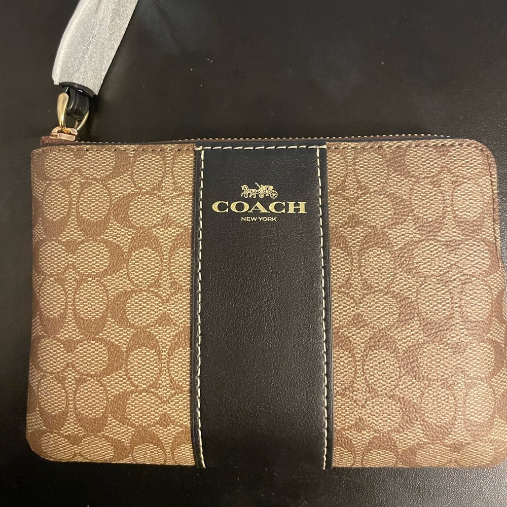 Coach Outlet Wristlet